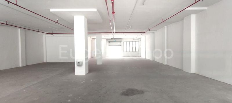 Light Industrial (B1) for Rent: Shun Li Industrial Complex - Image 2