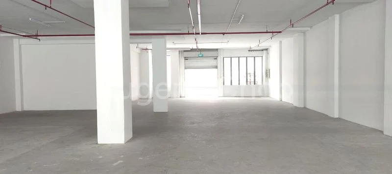Light Industrial (B1) for Rent: Shun Li Industrial Complex - Image 3