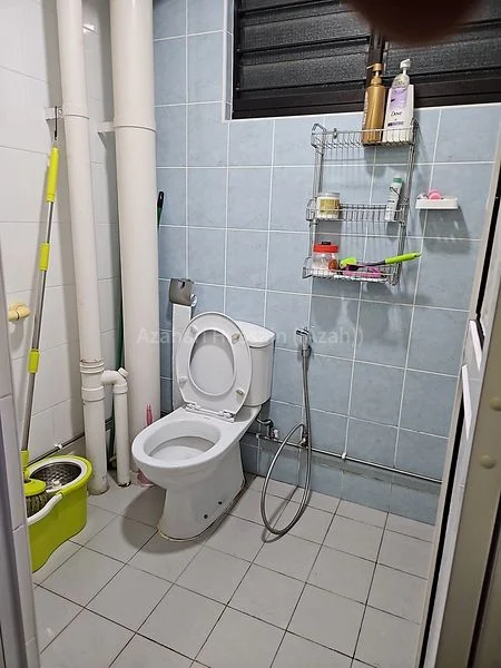 4 Room (4S) HDB for Sale in  251 Yishun Ring Road - Image 6