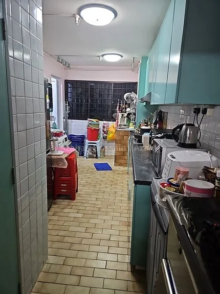 4 Room (4S) HDB for Sale in  251 Yishun Ring Road - Image 4