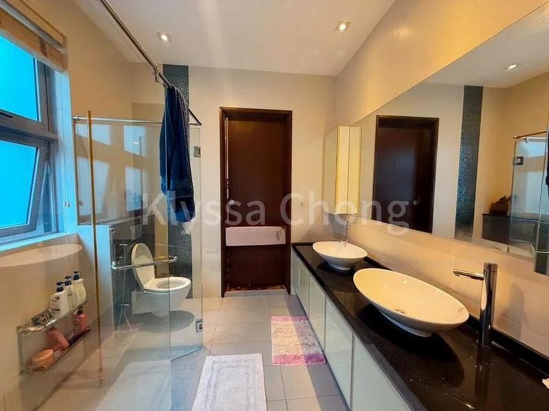 6 Bed Semi-Detached House (Landed) for Sale in  Serangoon Garden Estate - Image 8