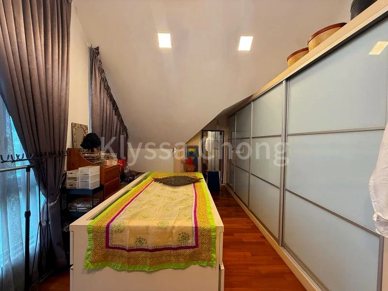 6 Bed Semi-Detached House (Landed) for Sale in  Serangoon Garden Estate - Image 13