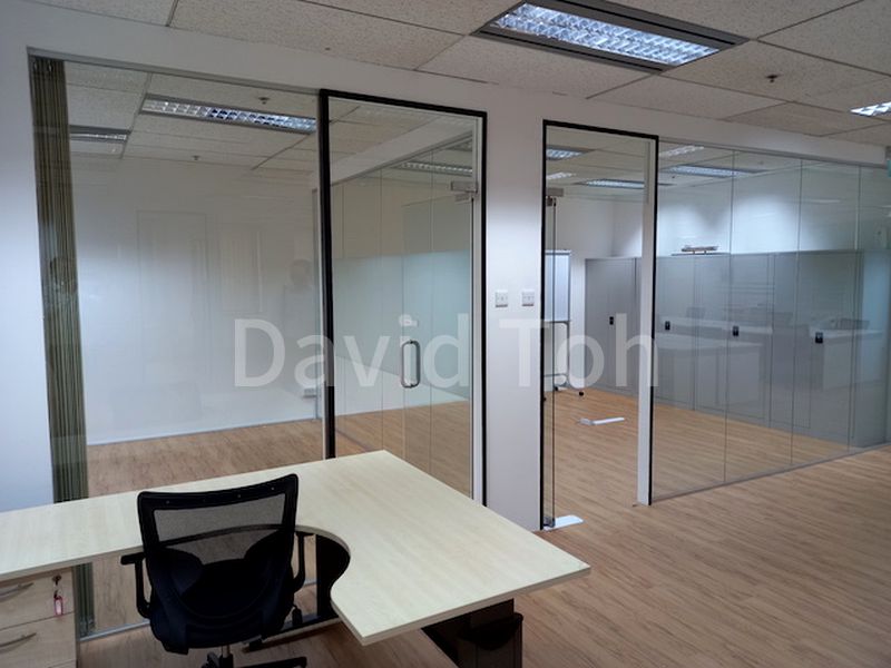 Office for Rent: Appealing, fitted office at Raffles Place. - Image 8