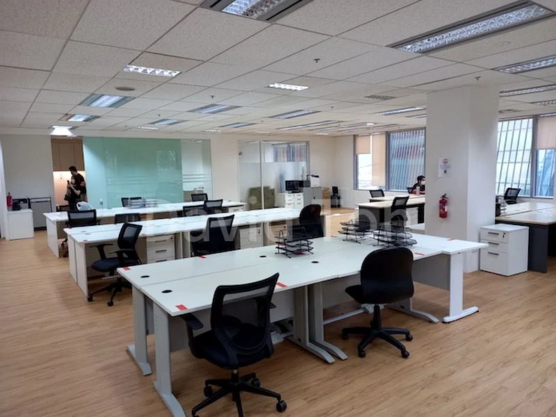 Office for Rent: Appealing, fitted office at Raffles Place. - Image 1