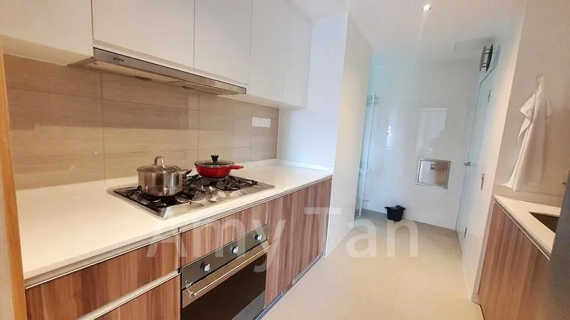 3 Bed Condo for Rent in  The Glades - Image 8