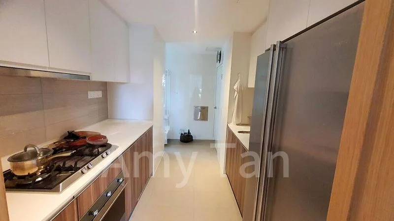 3 Bed Condo for Rent in  The Glades - Image 9