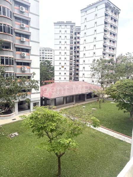 5 Room (5A) HDB for Sale in  391 Tampines Avenue 7 - Image 18