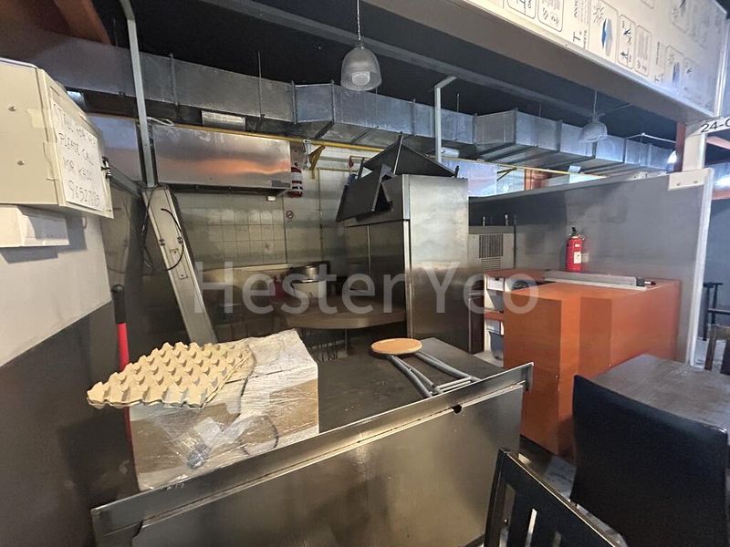 Shop / Shophouse for Rent: Cuff Road - Image 3