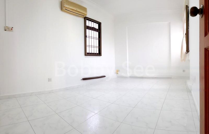 5 Room (5I) HDB for Rent in  596D Ang Mo Kio Street 52 - Image 7