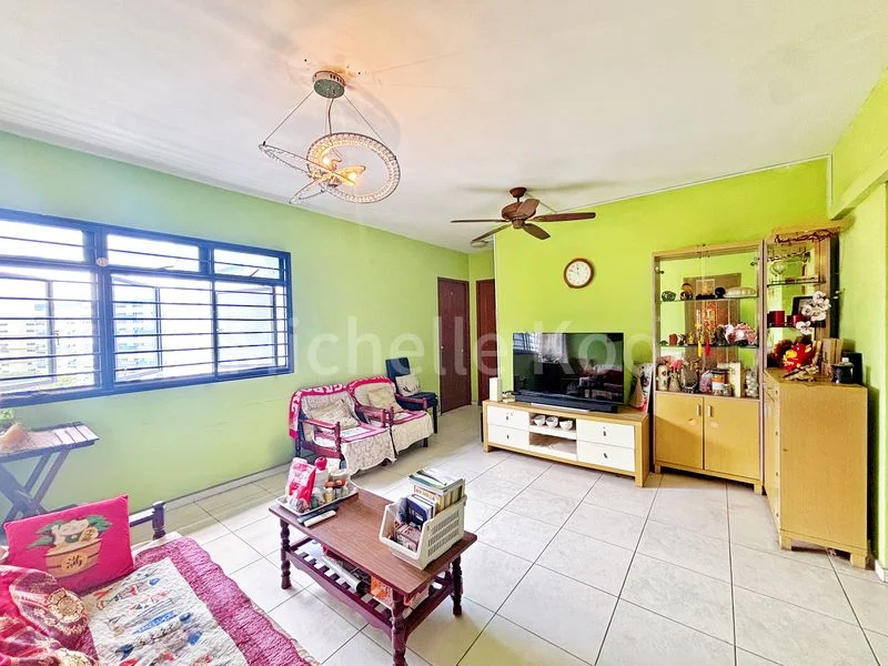 4 Room (4A2) HDB for Sale in  655B Jurong West Street 61 - Image 1