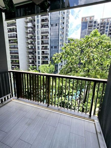 2 Bed Condo for Sale in Lakeville - Image 6