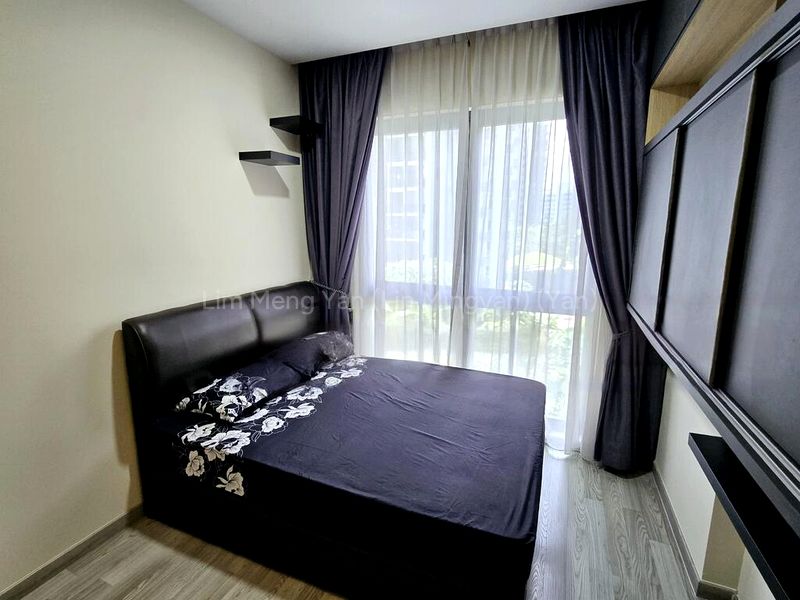 2 Bed Condo for Sale in Lakeville - Image 3