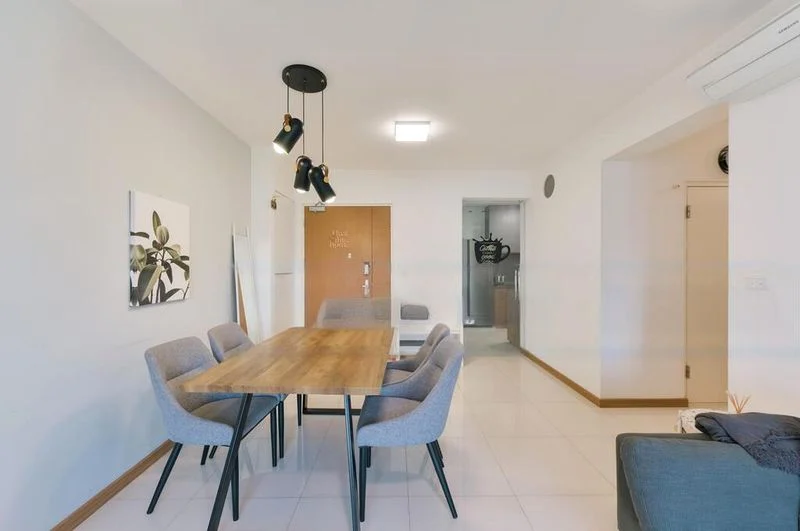 4 Room (4A) HDB for Sale in 118A Alkaff Crescent - Image 2