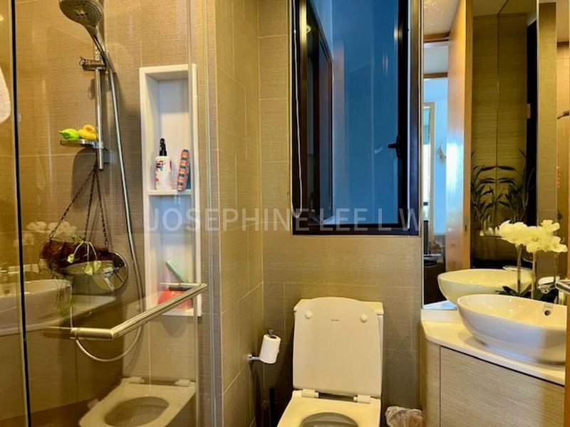 2 Bed Condo for Rent in  The Crest - Image 9