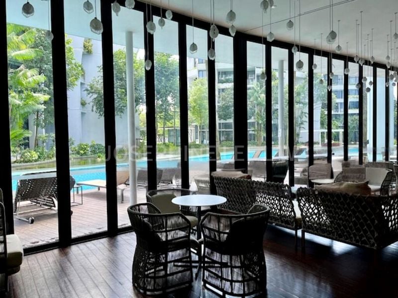 2 Bed Condo for Rent in  The Crest - Image 12
