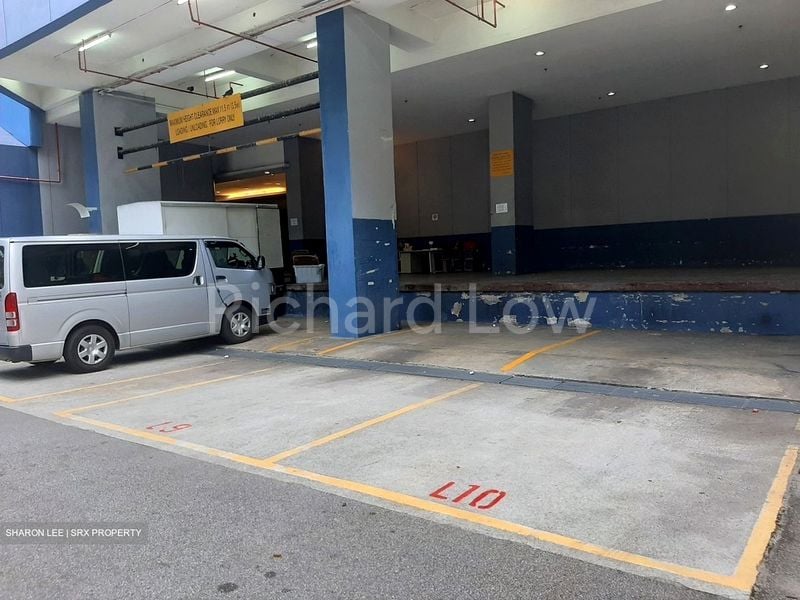 Factory / Workshop (B2) for Rent in  Ruby Industrial Complex - Image 3