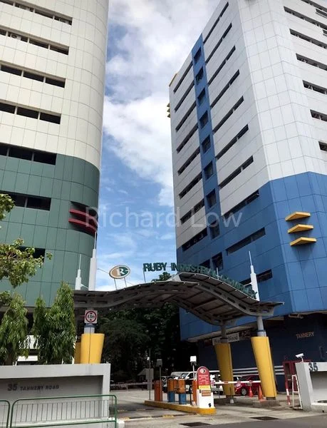 Factory / Workshop (B2) for Rent in  Ruby Industrial Complex - Image 1