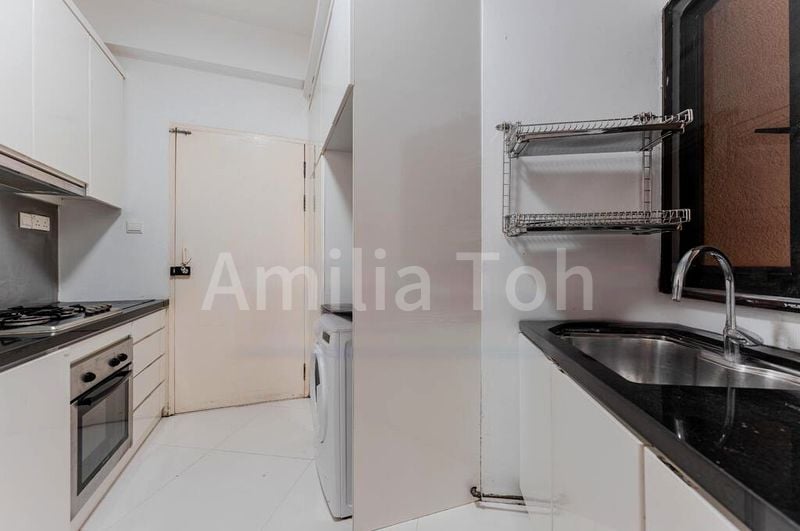 2 Bed Condo for Rent in  Bayshore Park - Image 11