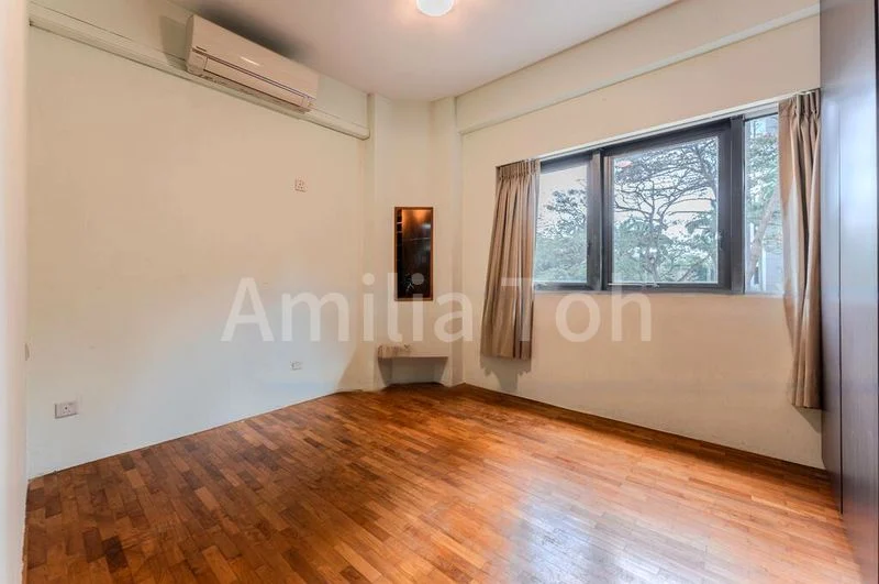 2 Bed Condo for Rent in  Bayshore Park - Image 3