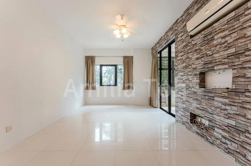 2 Bed Condo for Rent in  Bayshore Park - Image 13