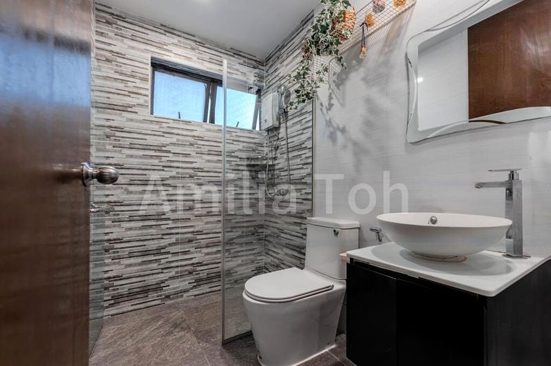 2 Bed Condo for Rent in  Bayshore Park - Image 5