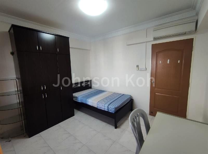 Common Room (HDB) for Rent in  645 Jurong West Street 61 - Image 5