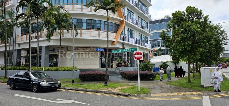 Food & Beverage for Sale in  WIS @ Changi - Image 2