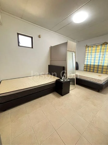 4 Room (4A) HDB for Sale in  915 Hougang Street 91 - Image 4