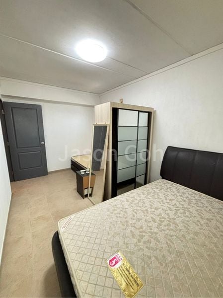 4 Room (4A) HDB for Sale in  915 Hougang Street 91 - Image 1