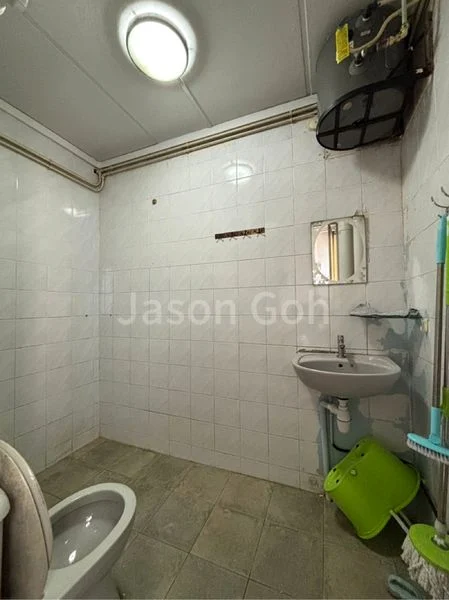 4 Room (4A) HDB for Sale in  915 Hougang Street 91 - Image 6