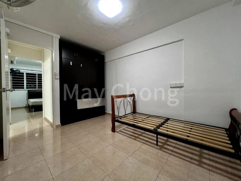 4 Room (4S) HDB for Rent in  173 Yishun Avenue 7 - Image 6