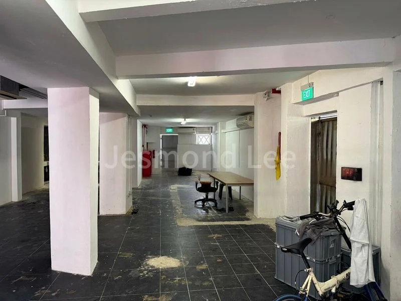 Shop / Shophouse for Rent: 3 Adjoining 2-Storey Shophouses, near Bugis MRT; Ideal for F&B in D7 - Image 8
