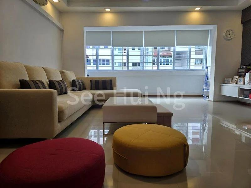 Maisonette HDB for Sale in 125 Bukit Batok Central - Image 1