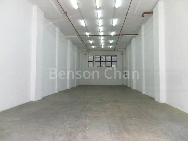 Warehouse for Rent: Ground floor, Aljunied MRT; call Benson Chan @ 90365 000 - Image 3