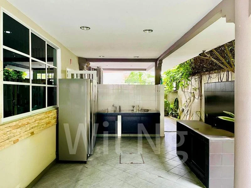 6 Bed Bungalow (Landed) for Sale in  Senja Road - Image 6