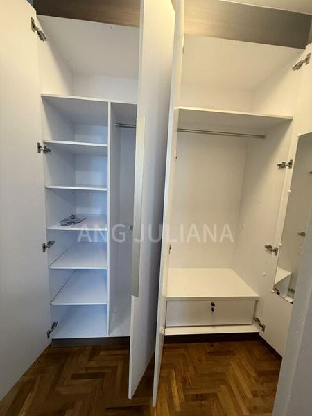 5 Bed Terraced House (Landed) for Rent in  Shamrock Park - Image 13