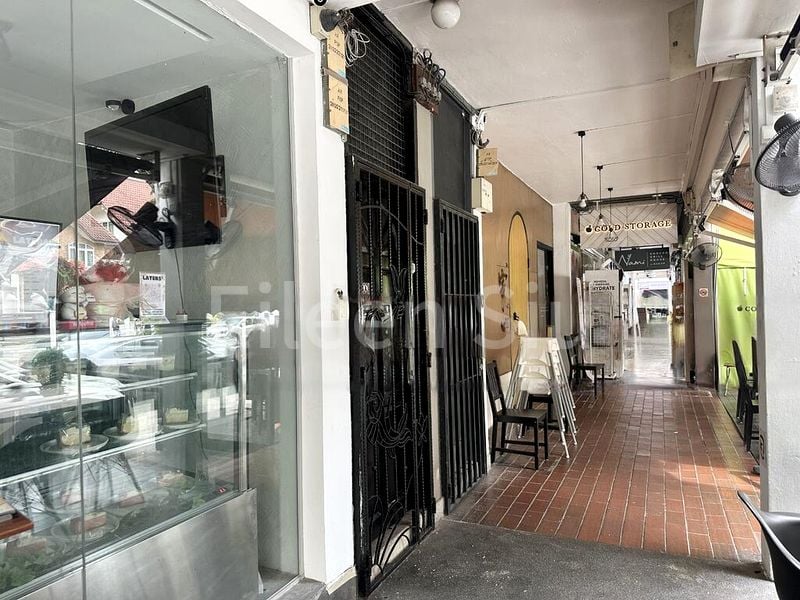 Food & Beverage for Rent: Greenwood Avenue Shop, 1,200 sqft - Image 4