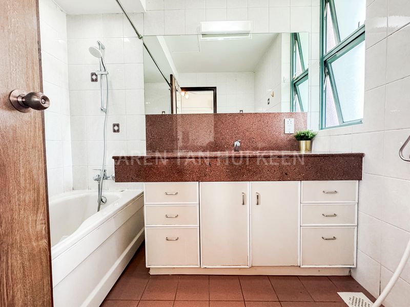 Master Room (Condo) for Rent in  Astor Green - Image 4