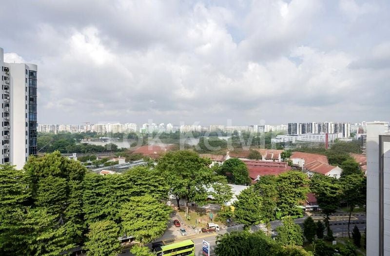 3 Bed Condo for Sale in  The Mayfair - Image 1