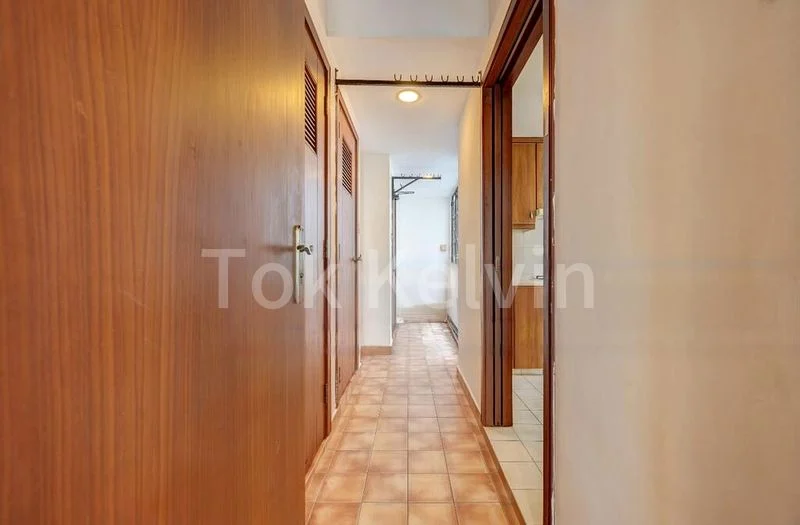 3 Bed Condo for Sale in  The Mayfair - Image 6