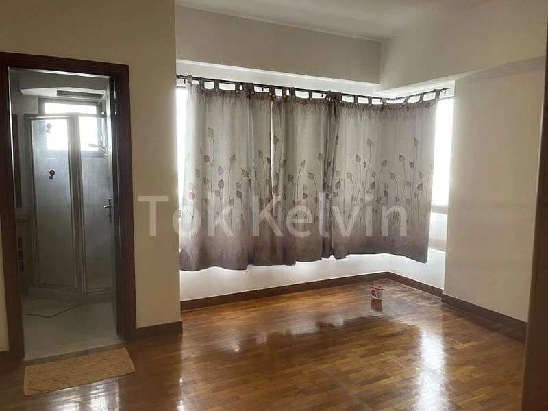 3 Bed Condo for Sale in  The Mayfair - Image 18