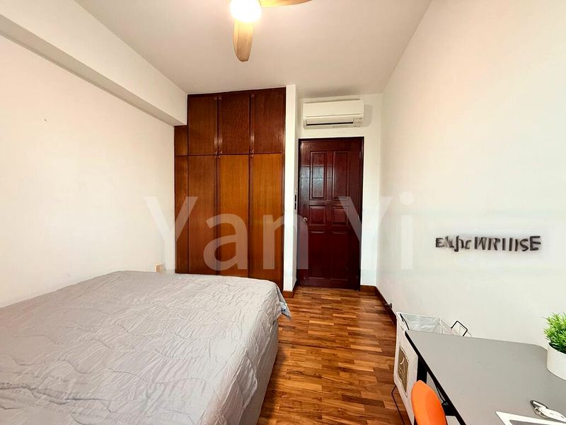 Room (Condo) for Rent in  Westmere - Image 7