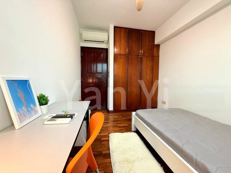 Room (Condo) for Rent in  Westmere - Image 8