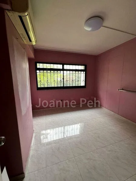 5 Room (5I) HDB for Sale in  898A Woodlands Drive 50 - Image 5