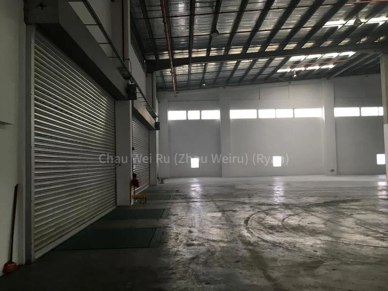 Warehouse for Rent: 8m Clearance | 4 Bays in West Coast Area - Image 3