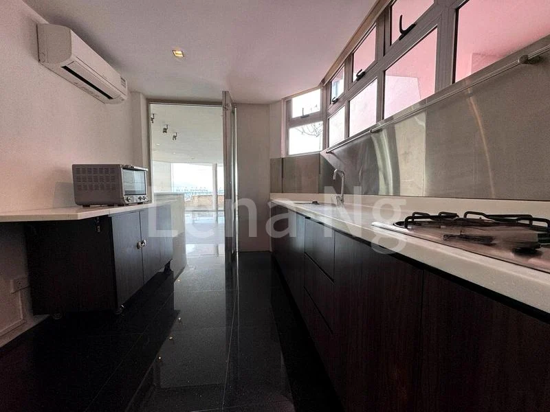 3 Bed Apartment (Condo) for Rent in  Palisades - Image 7