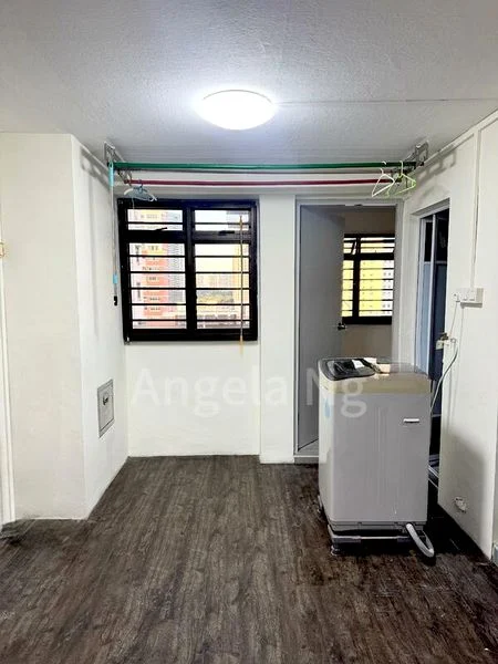 3 Room (3I) HDB for Rent in  154 Mei Ling Street - Image 8
