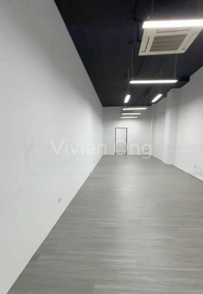 Light Industrial (B1) for Rent: Woodlands 11 - Image 2