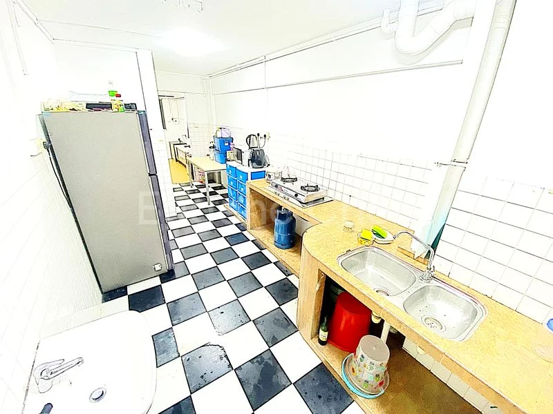 4 Room (4S) HDB for Sale in  436 Woodlands Street 41 - Image 12