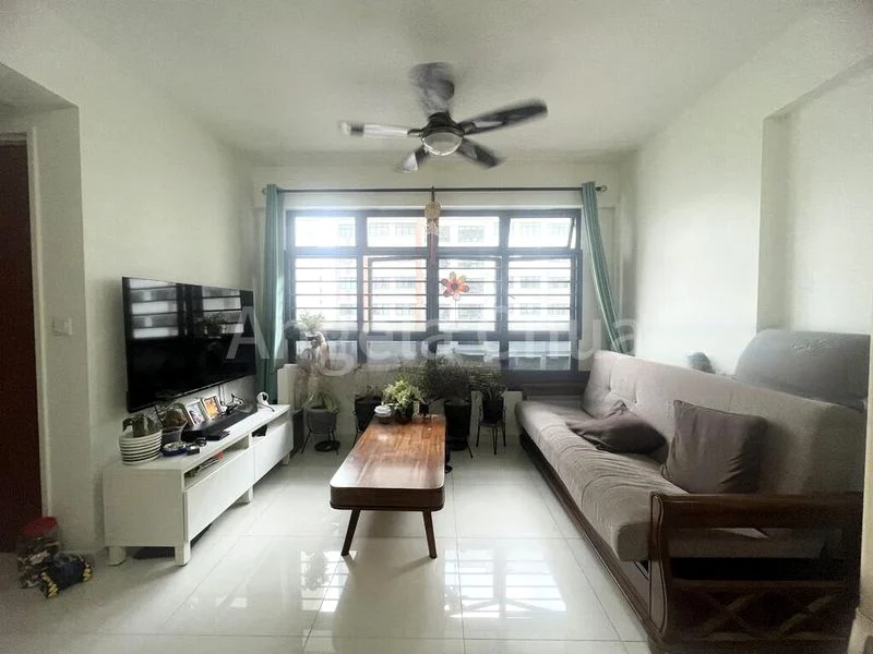 3 Room (3A) HDB for Sale in  365A Upper Serangoon Road - Image 1